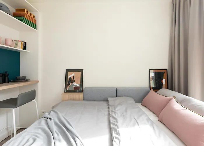 Aparthotel Milestone Center Student Living By Tribera