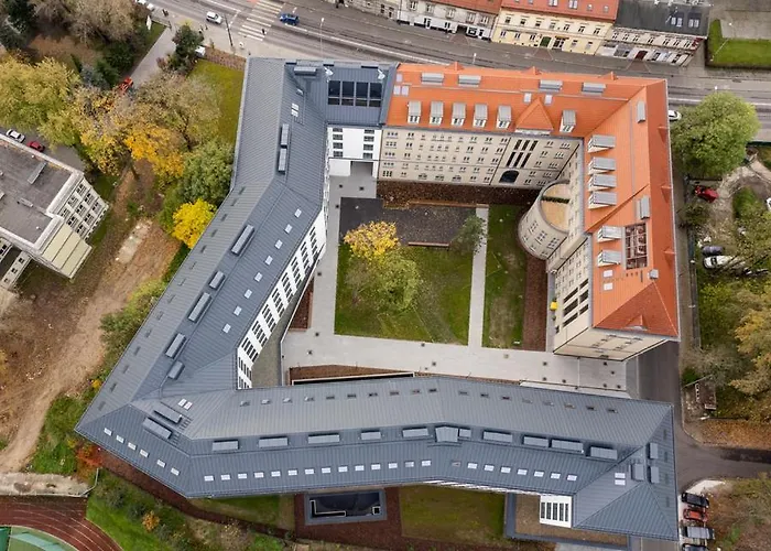 Aparthotel Milestone Center Student Living By Tribera